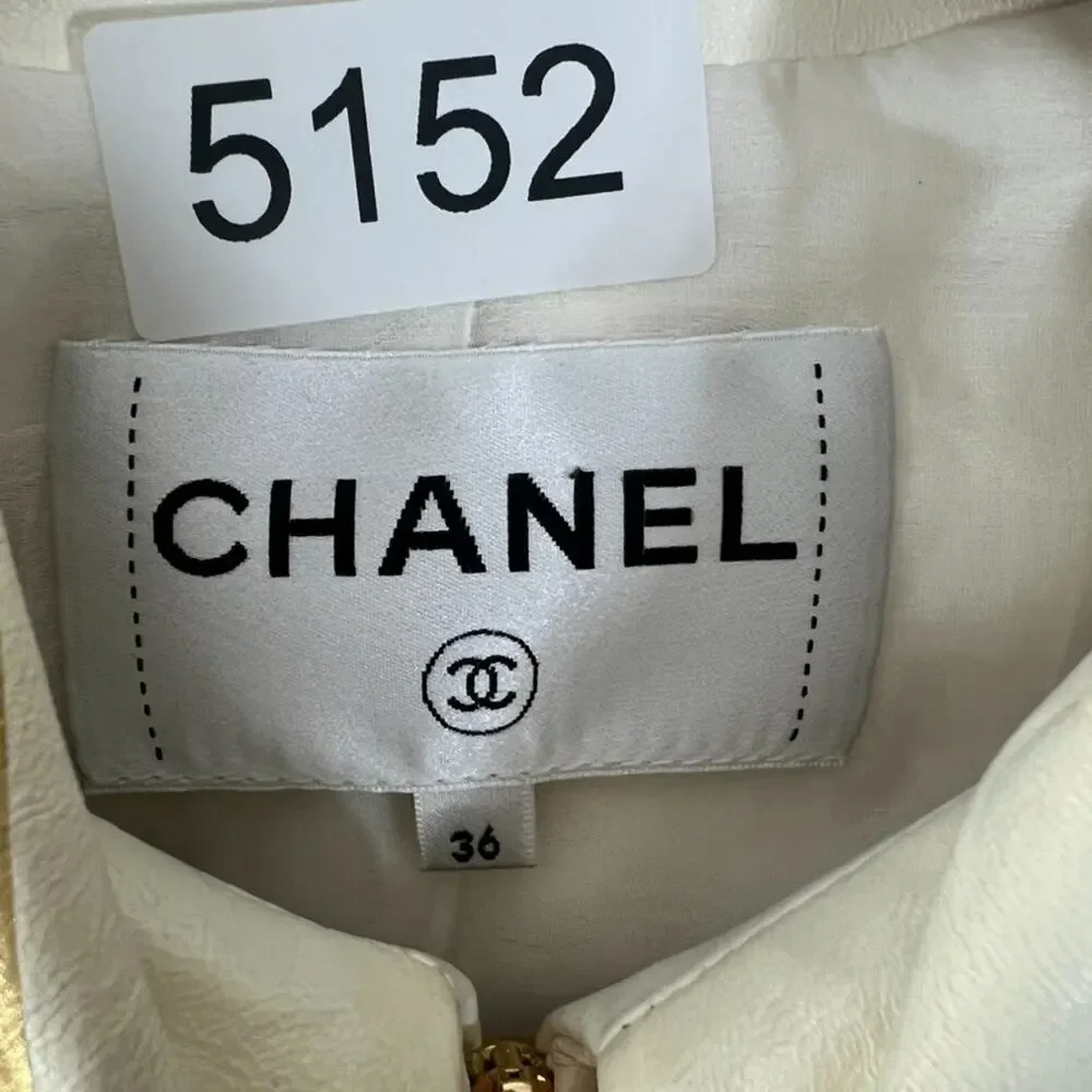 Chanel Lambskin Leather Jacket Women's Size 36 Beige & Gold Stripe Detail Zip